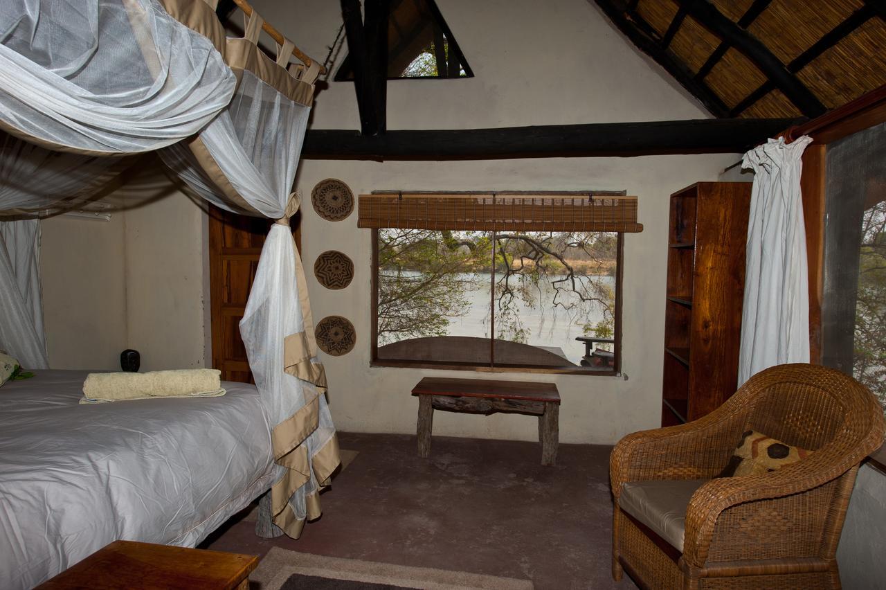 Kafue Hippo Lodge المظهر الخارجي الصورة
